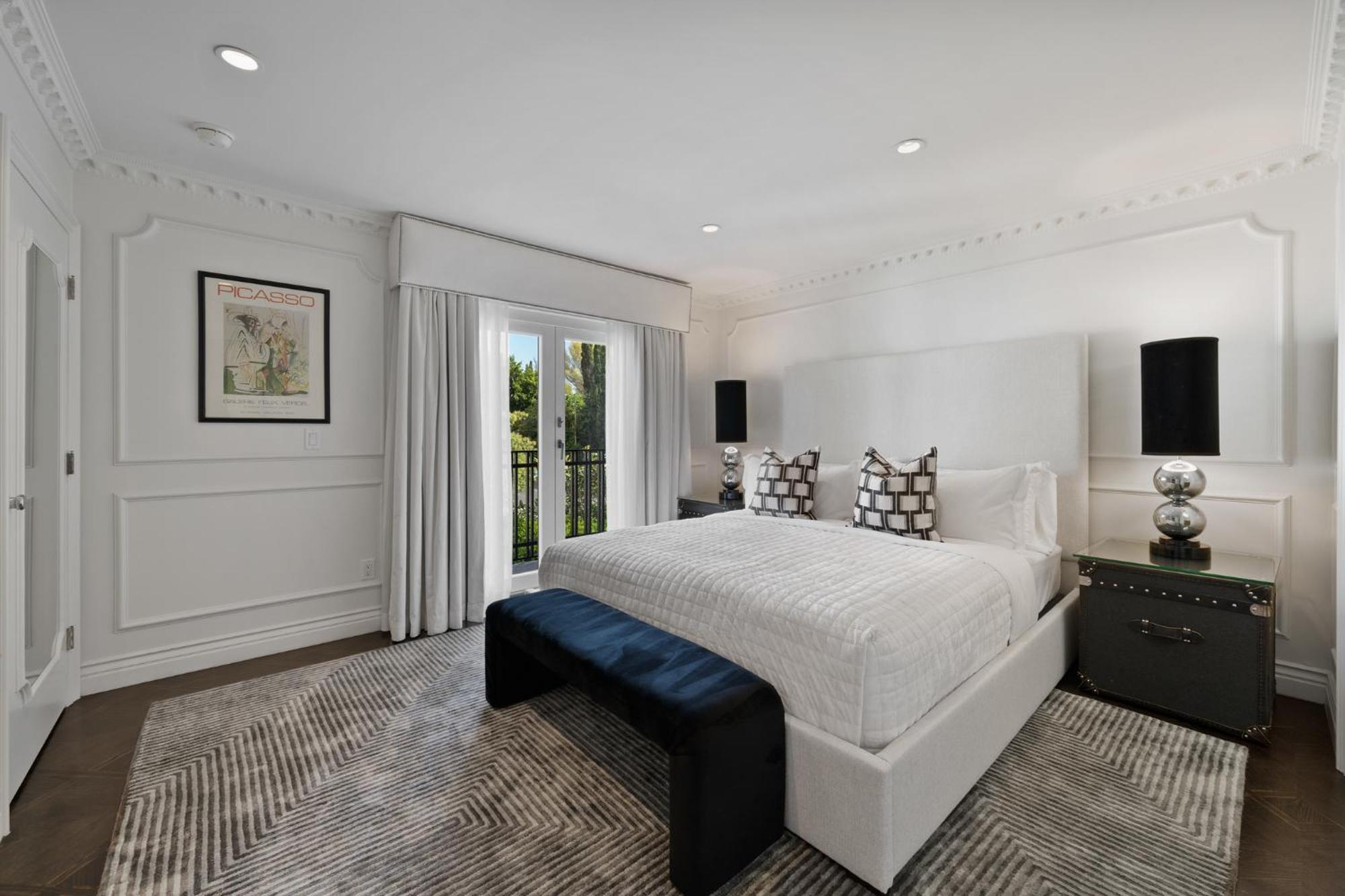 Olympia Luxe Estate Los Angeles
